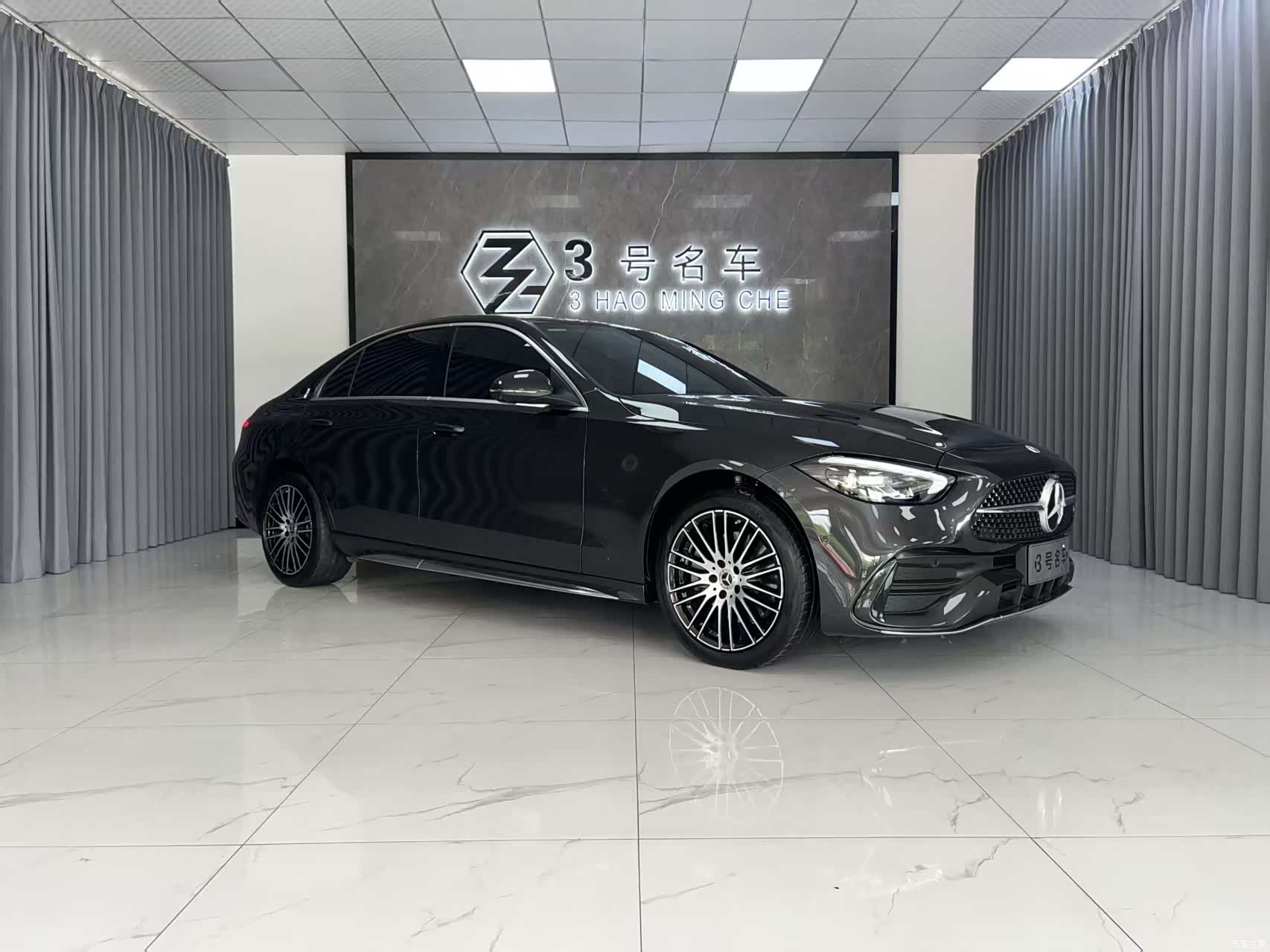 Mercedes-Benz C-Class, 2025 3