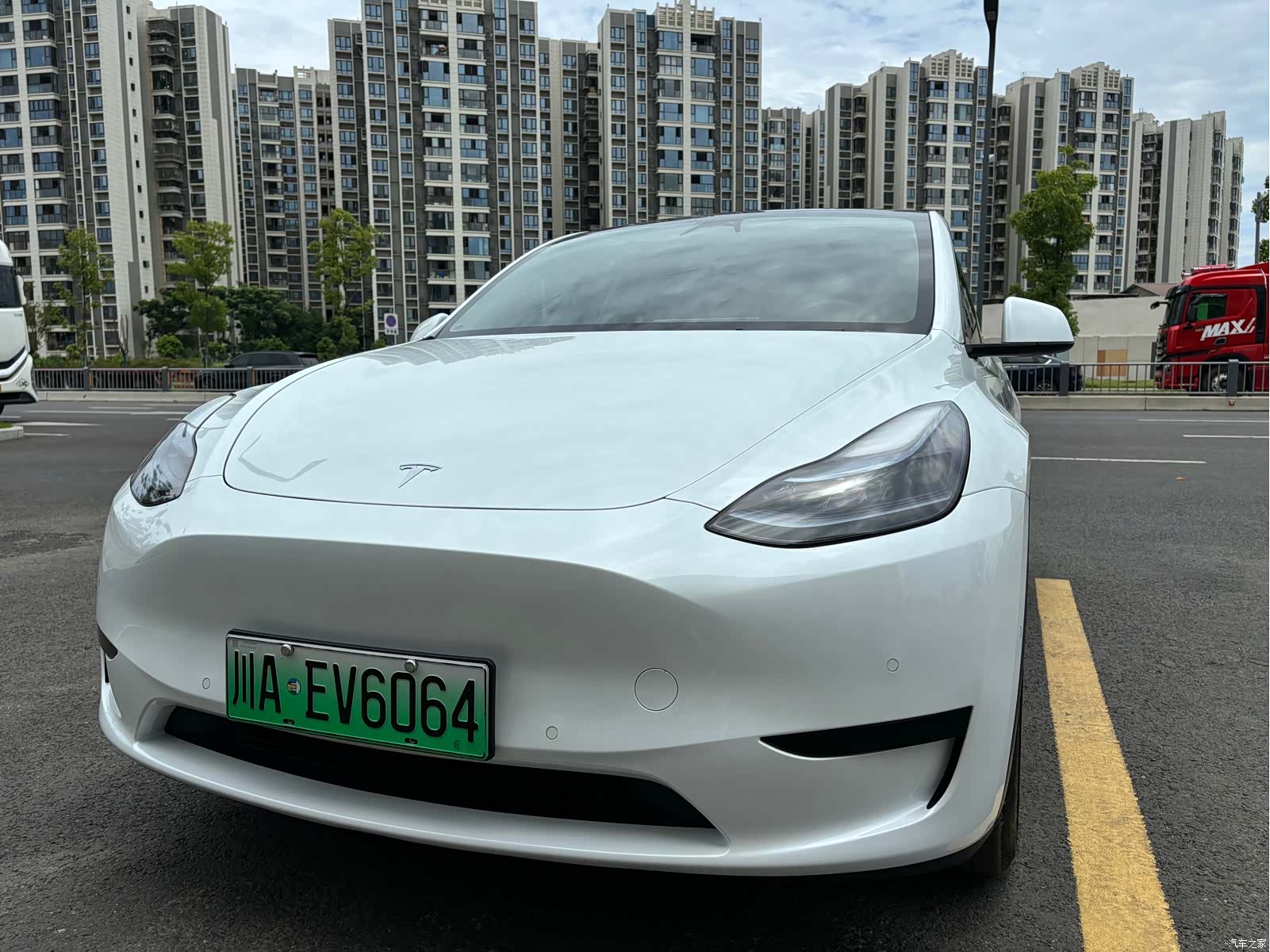 Tesla Model Y, 2024 12