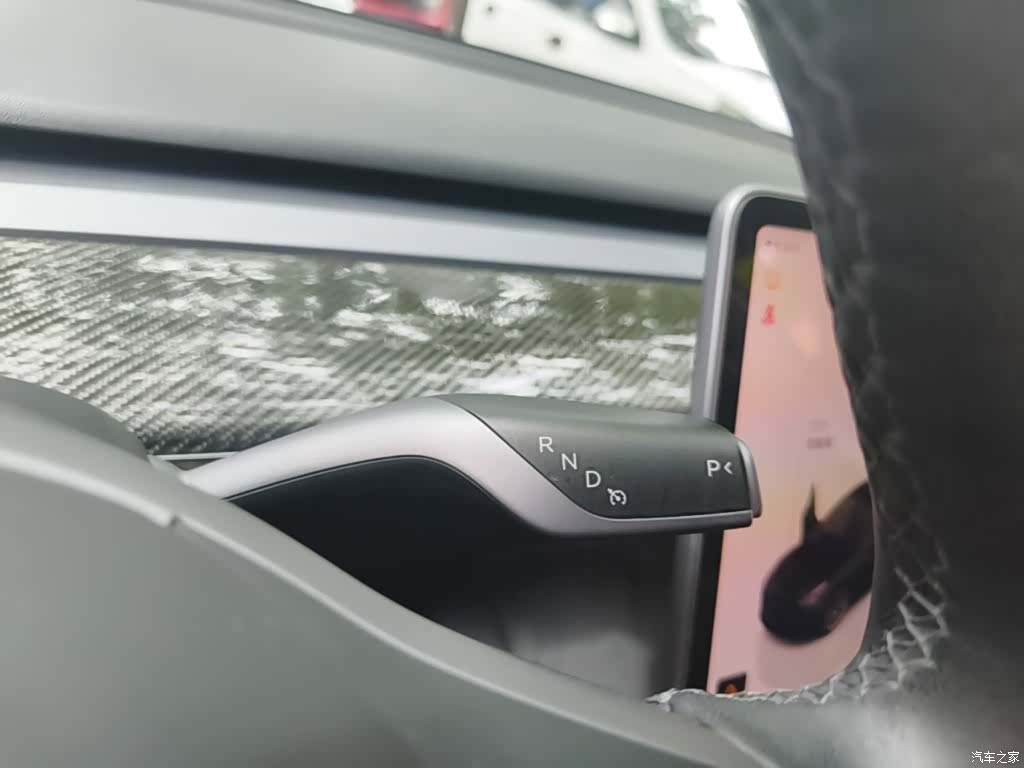 Tesla Model 3, 2022 14