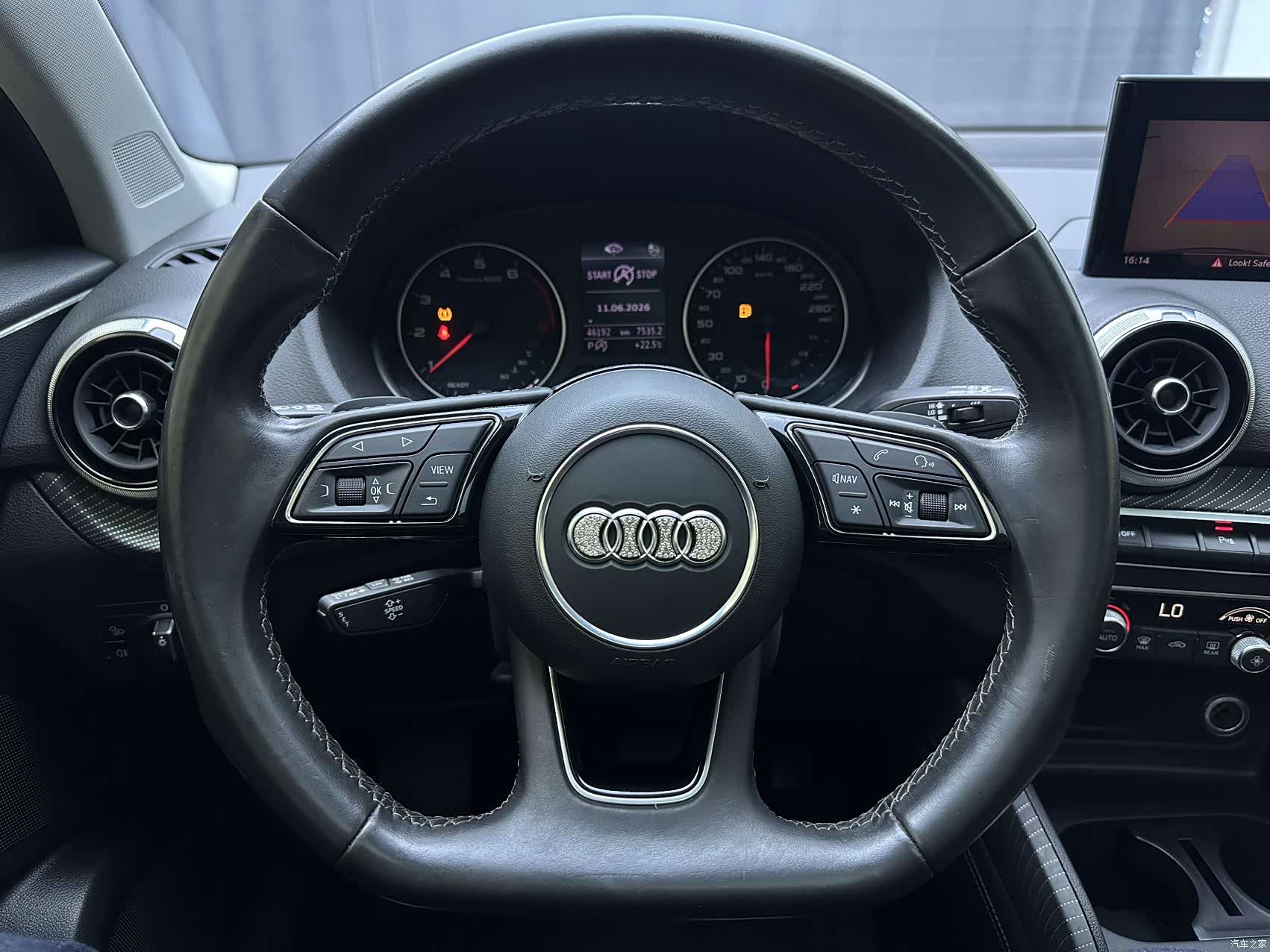 Audi Q2L, 2022 12