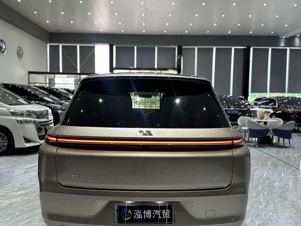 Li Auto Ideal L8