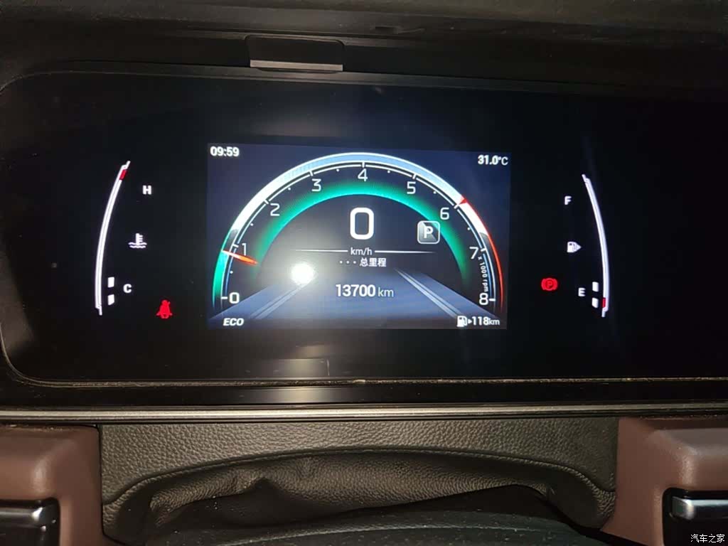 Trumpchi M6, 2025 12