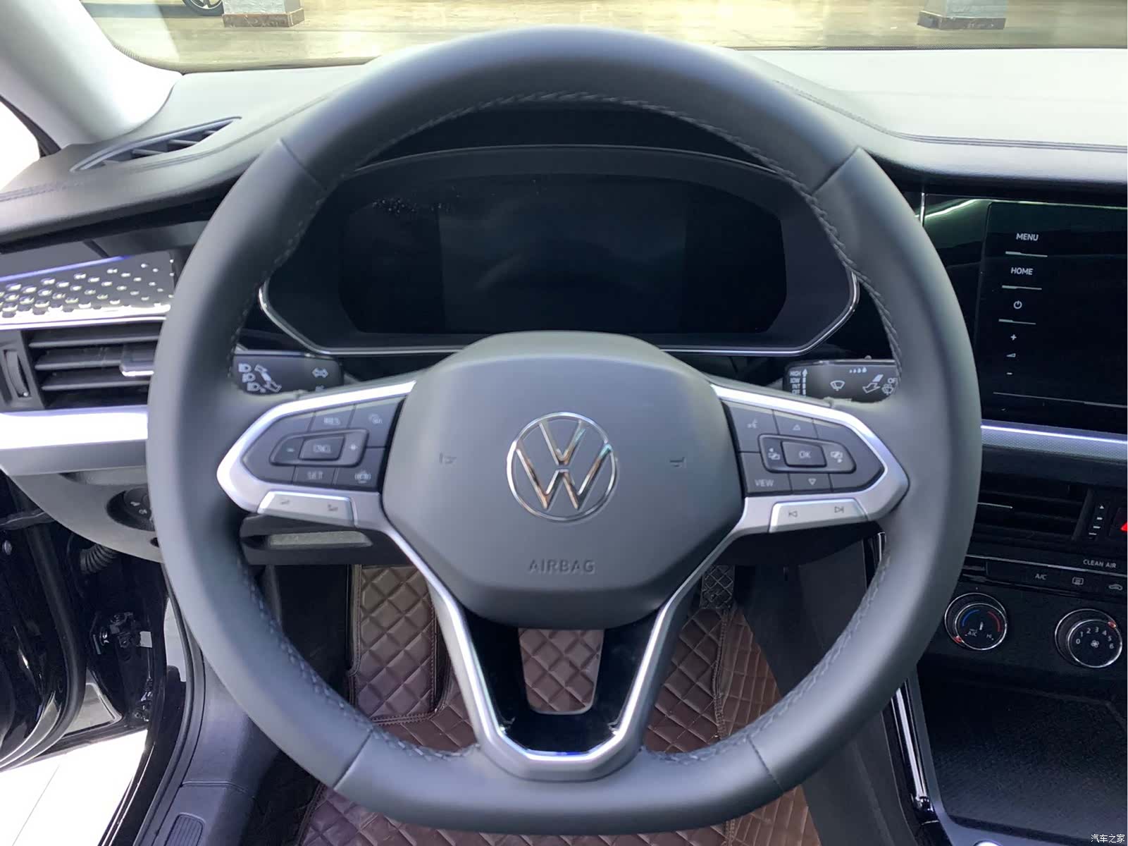 Volkswagen Passat, 2022 6