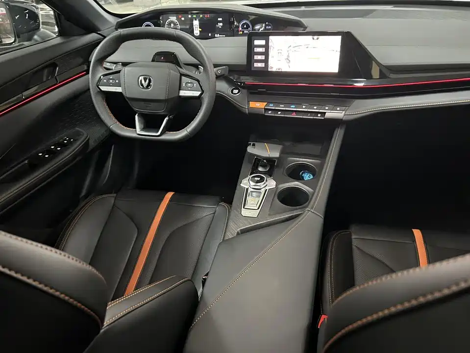 Changan UNI-V