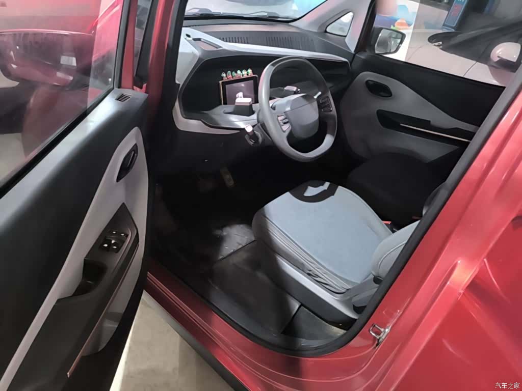 Wuling E200, 2020 16