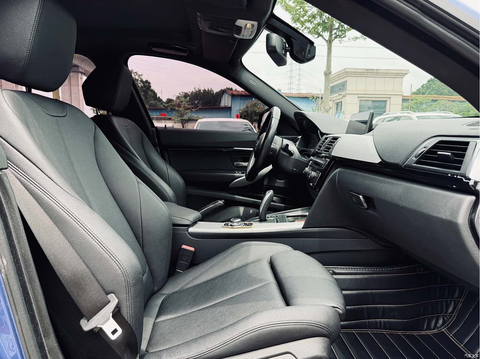 BMW 3 Series, 2017 26
