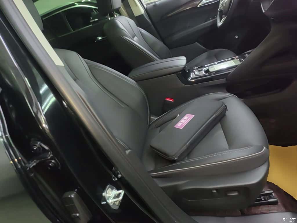 Buick Envision Plus, 2024 25