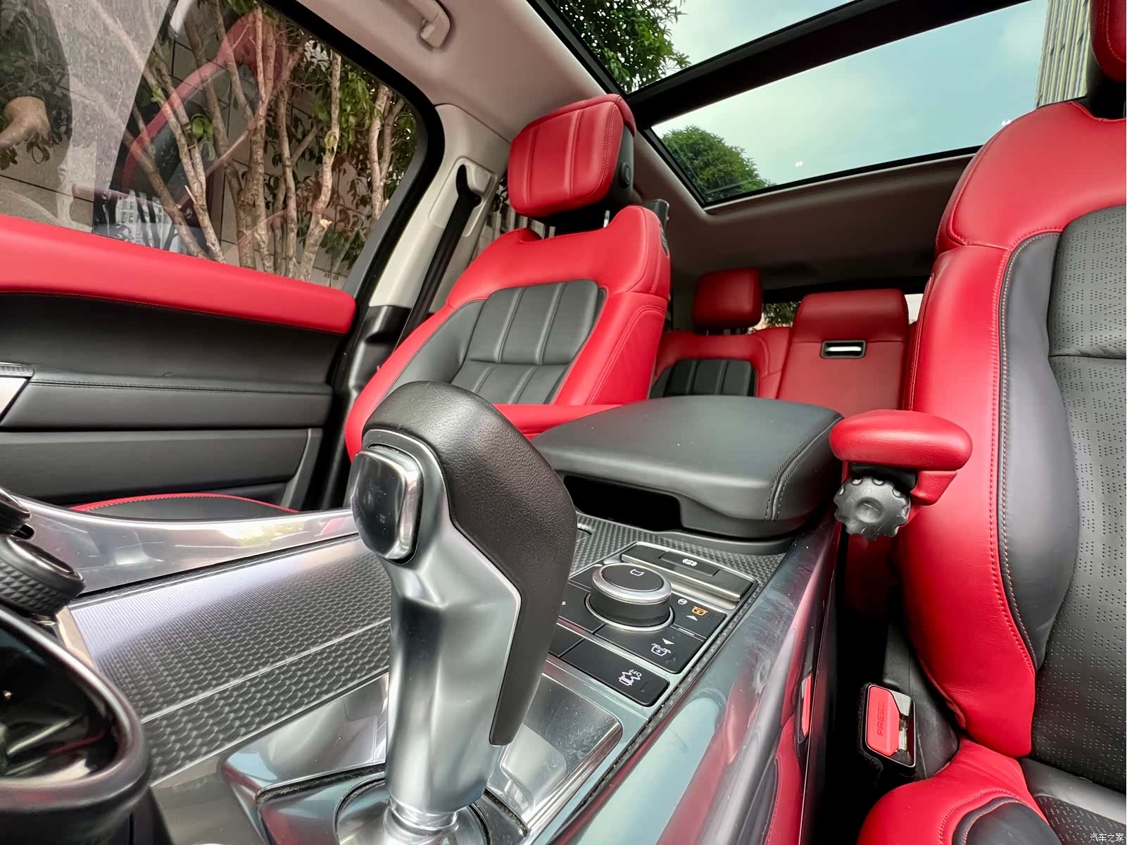 Land Rover Range Rover, 2020 18