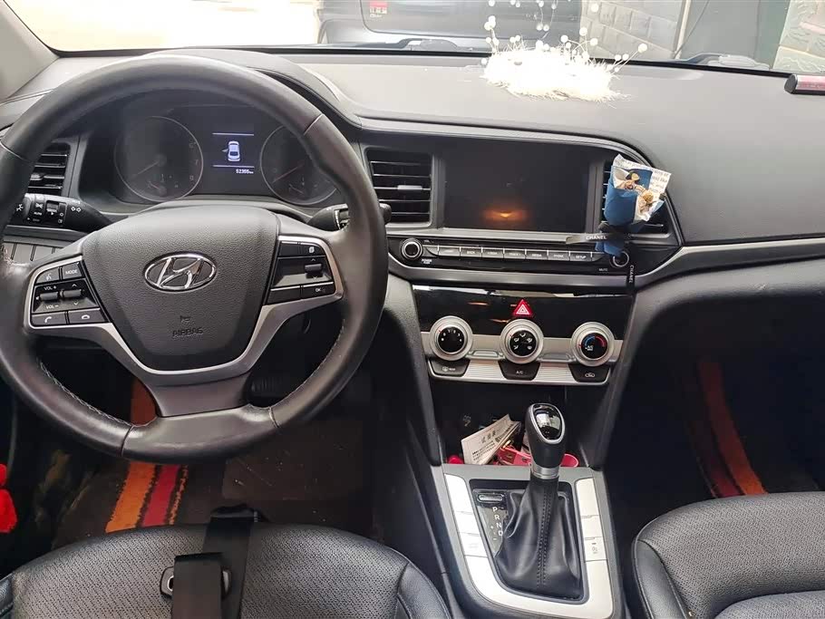 Hyundai Lead