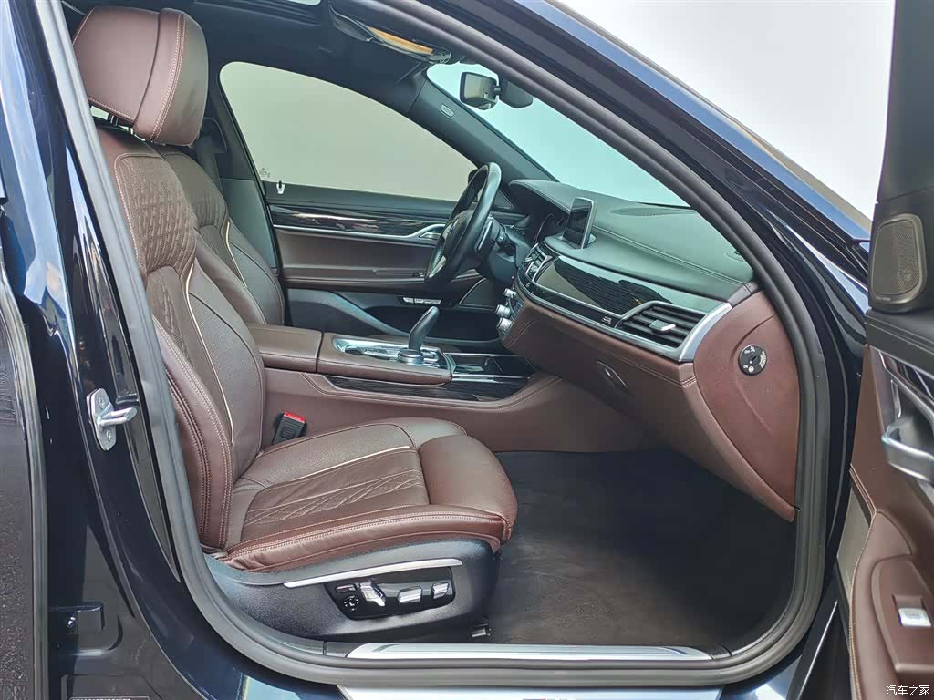 BMW 7 Series, 2016 12