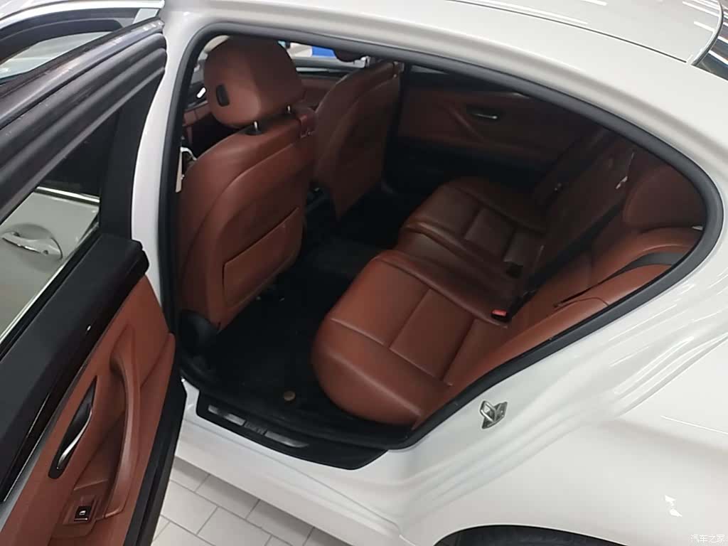 BMW 5 Series, 2015 17