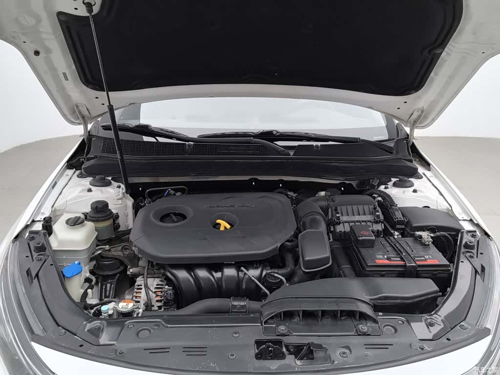 Kia K5, 2015 6