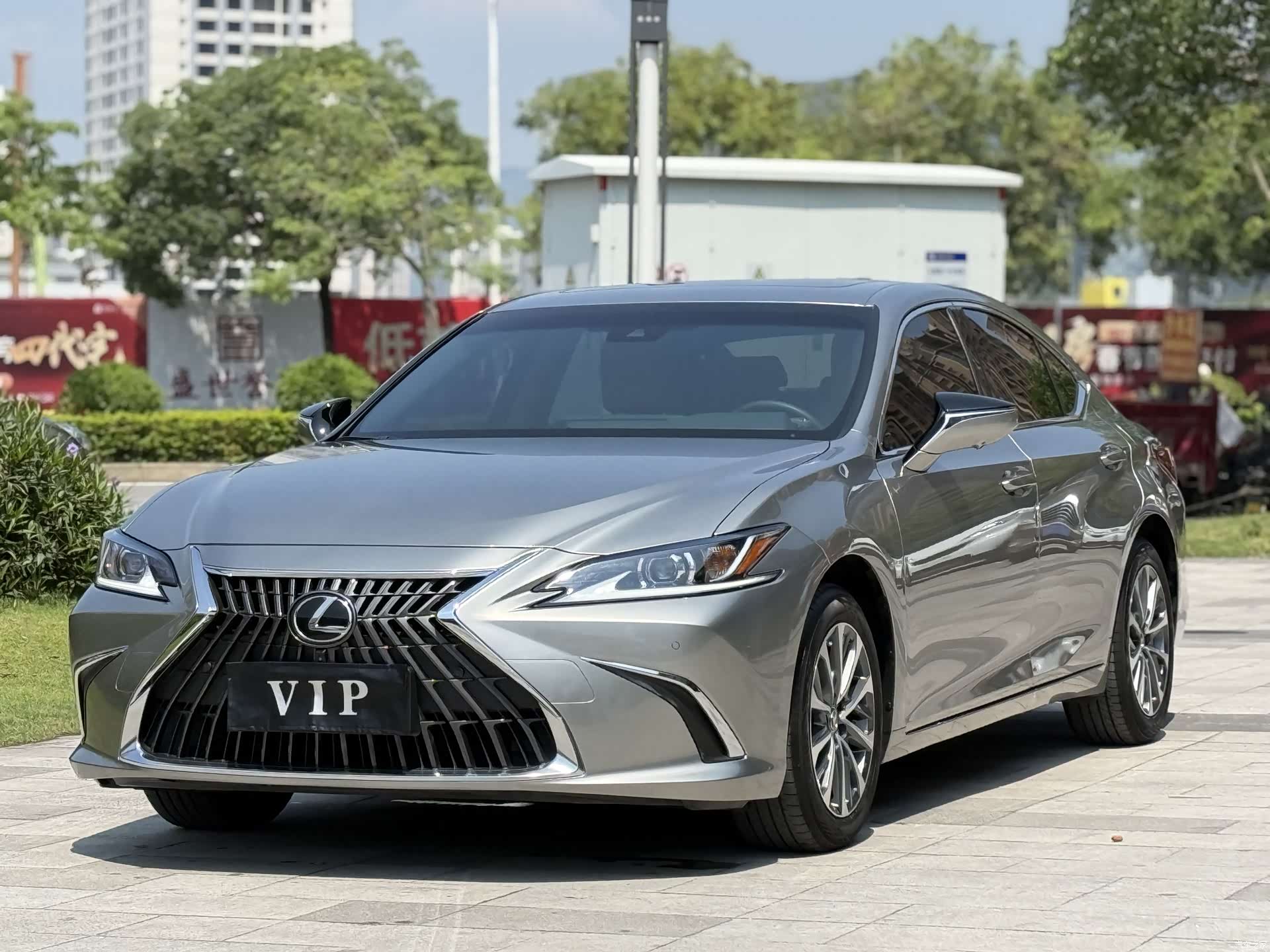 Lexus ES, 2024 1