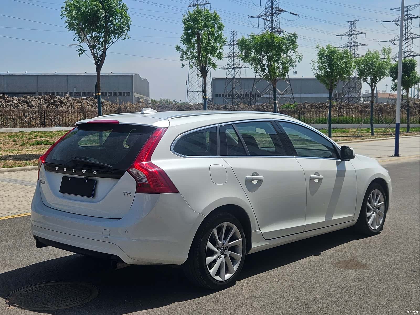 Volvo V60, 2013 6