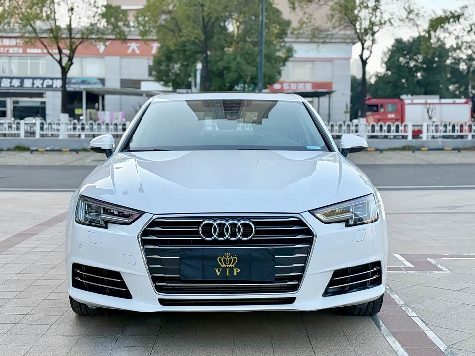 Audi A4L