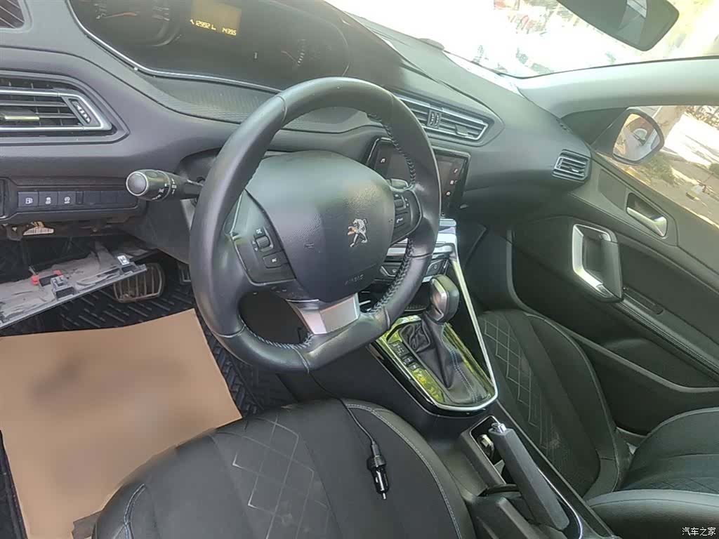 Peugeot 308, 2017 11