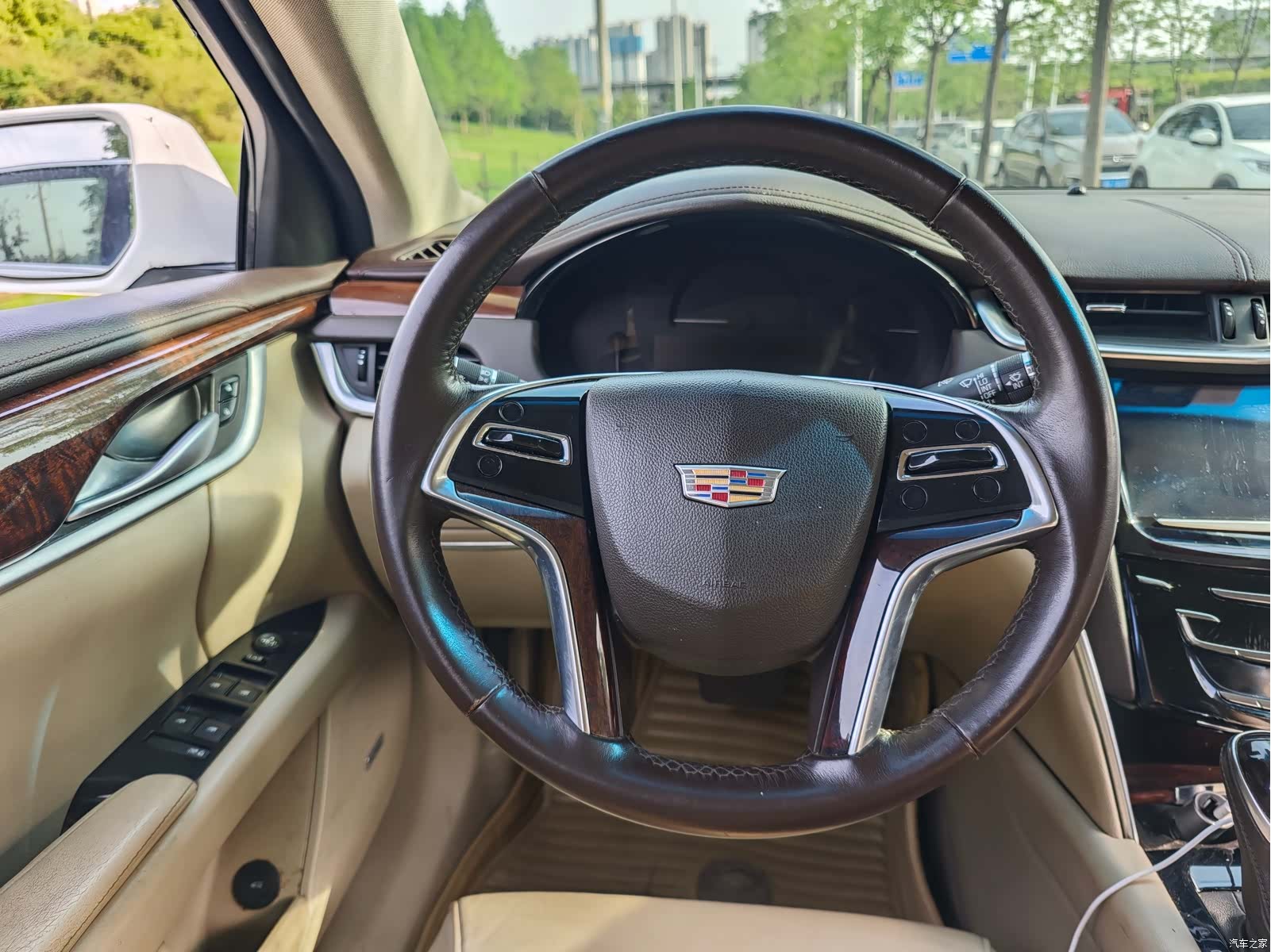 Cadillac XTS, 2016 13