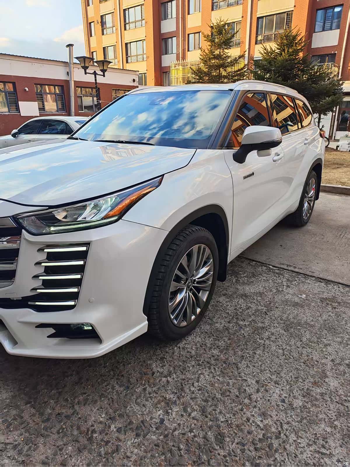 Toyota Highlander, 2022 3
