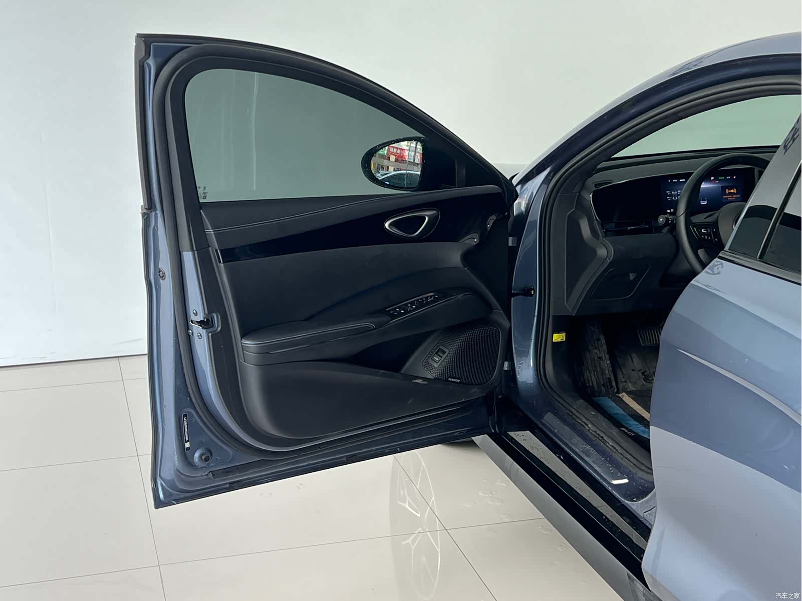 BYD Seal, 2024 14