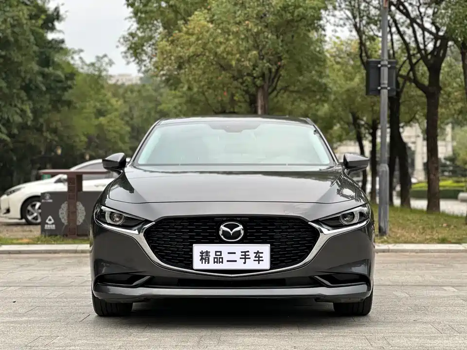 Mazda 3 Angkesaila