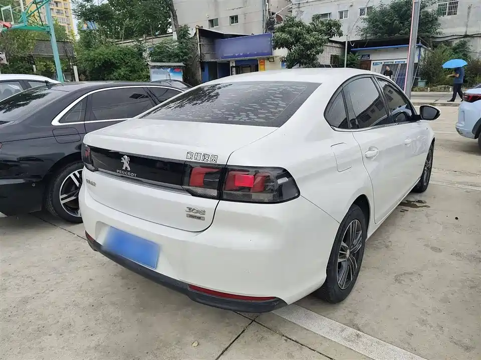 Peugeot 308