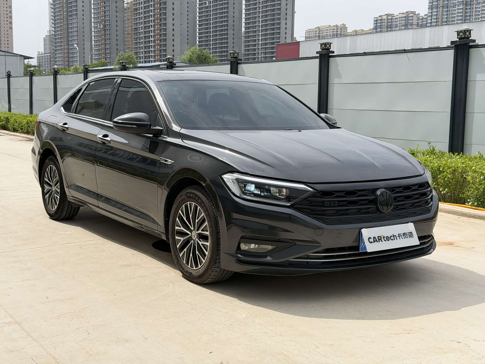 Volkswagen Sagitar, 2020 3
