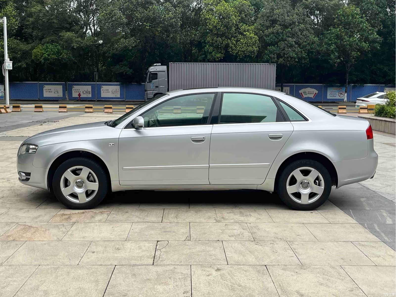 Audi A4, 2006 все фото
