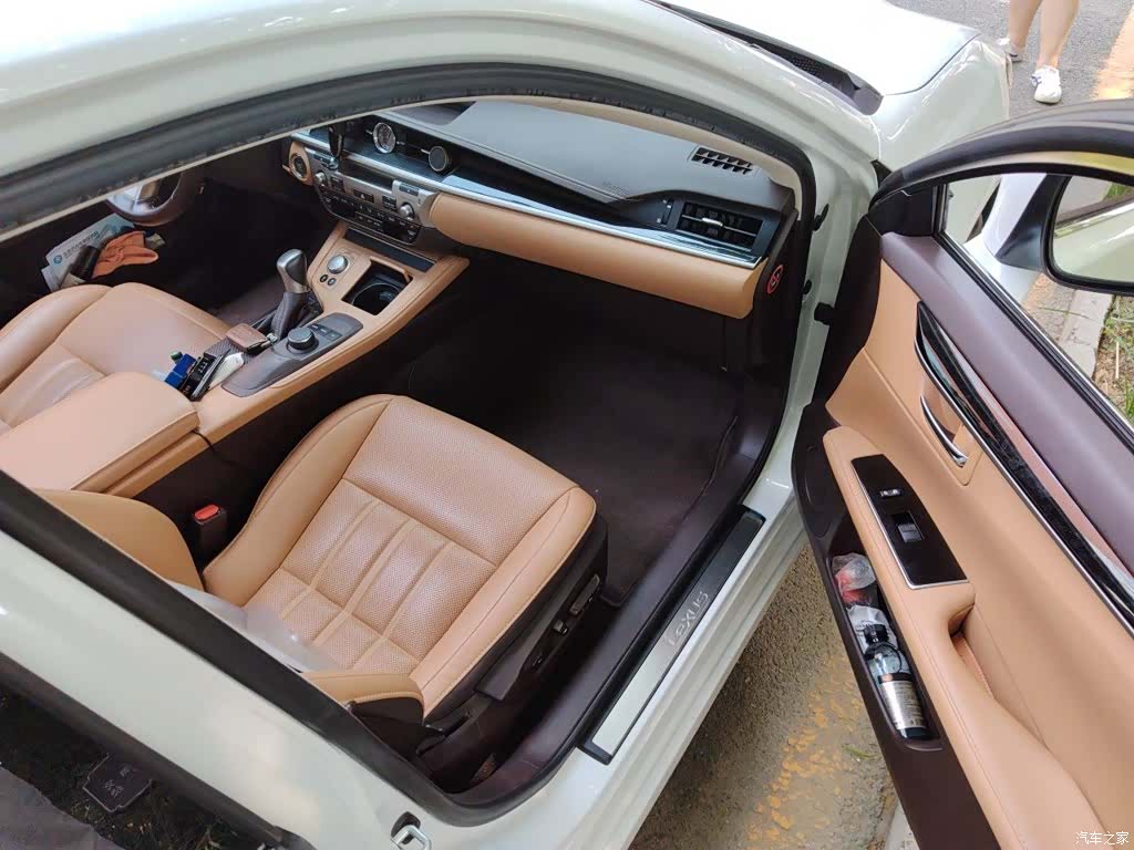 Lexus ES, 2016 20