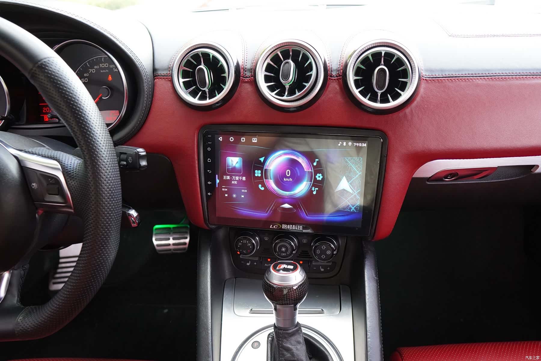 Audi TT, 2008 9
