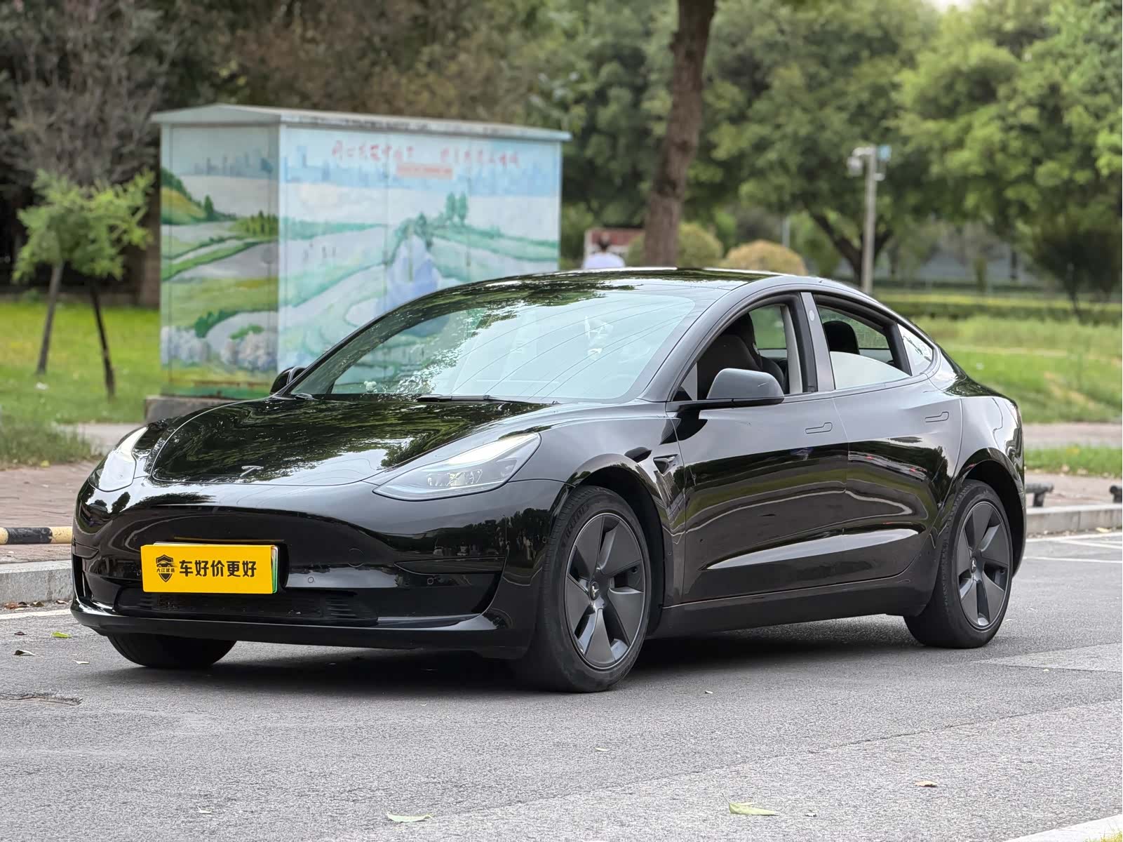 Tesla Model 3, 2023 1
