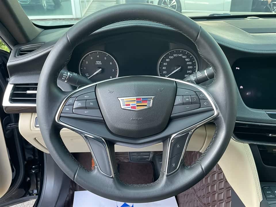 Cadillac CT6