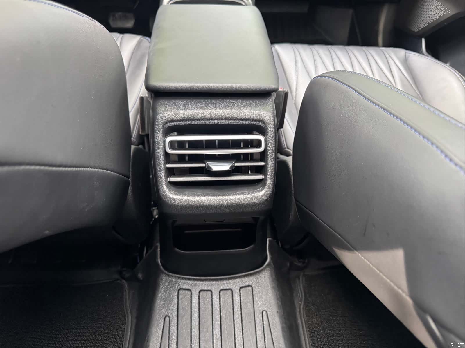 Changan NE, 2023 13