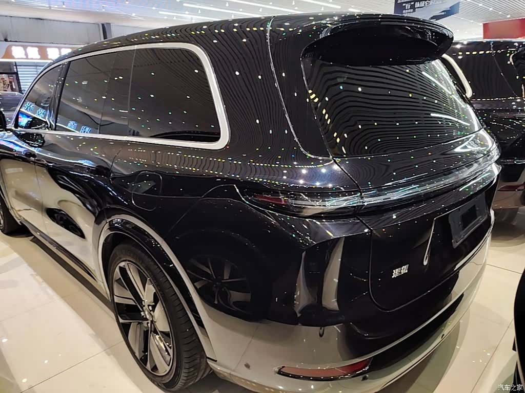Li Auto L9, 2023 все фото