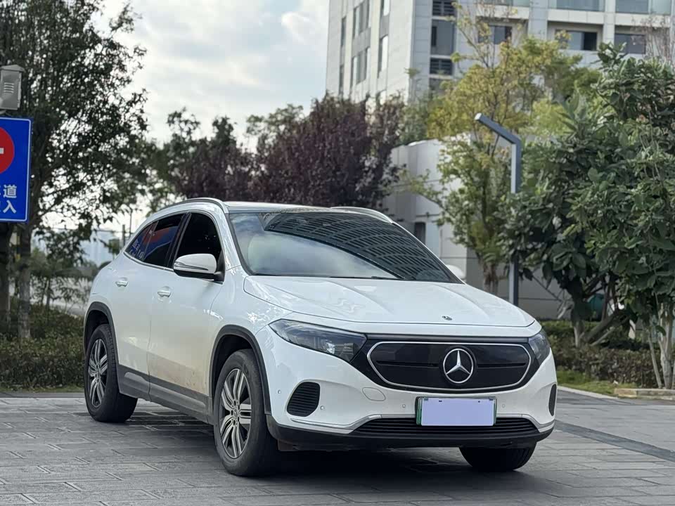 Mercedes-Benz EQA