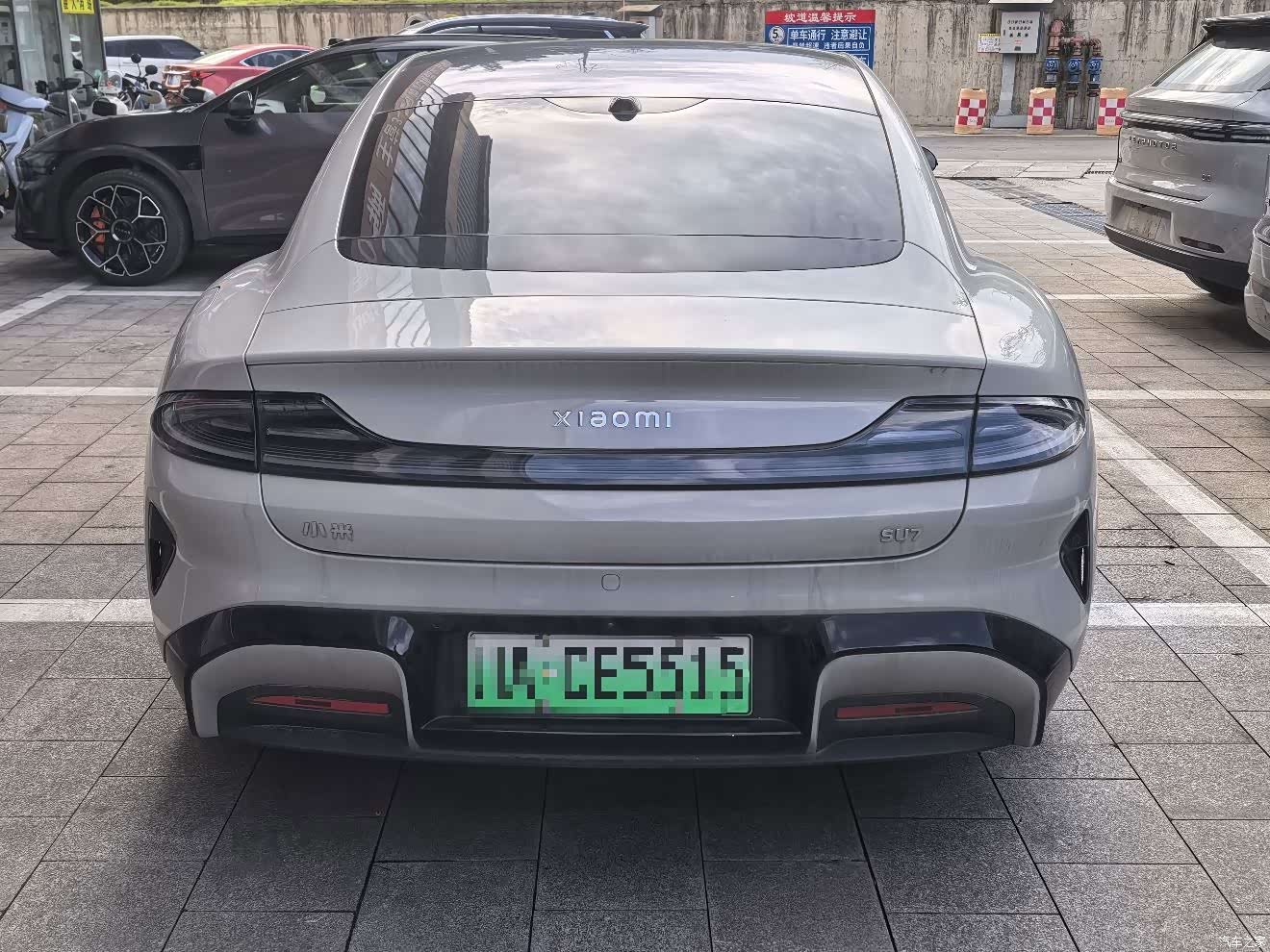 Xiaomi SU7, 2025 10
