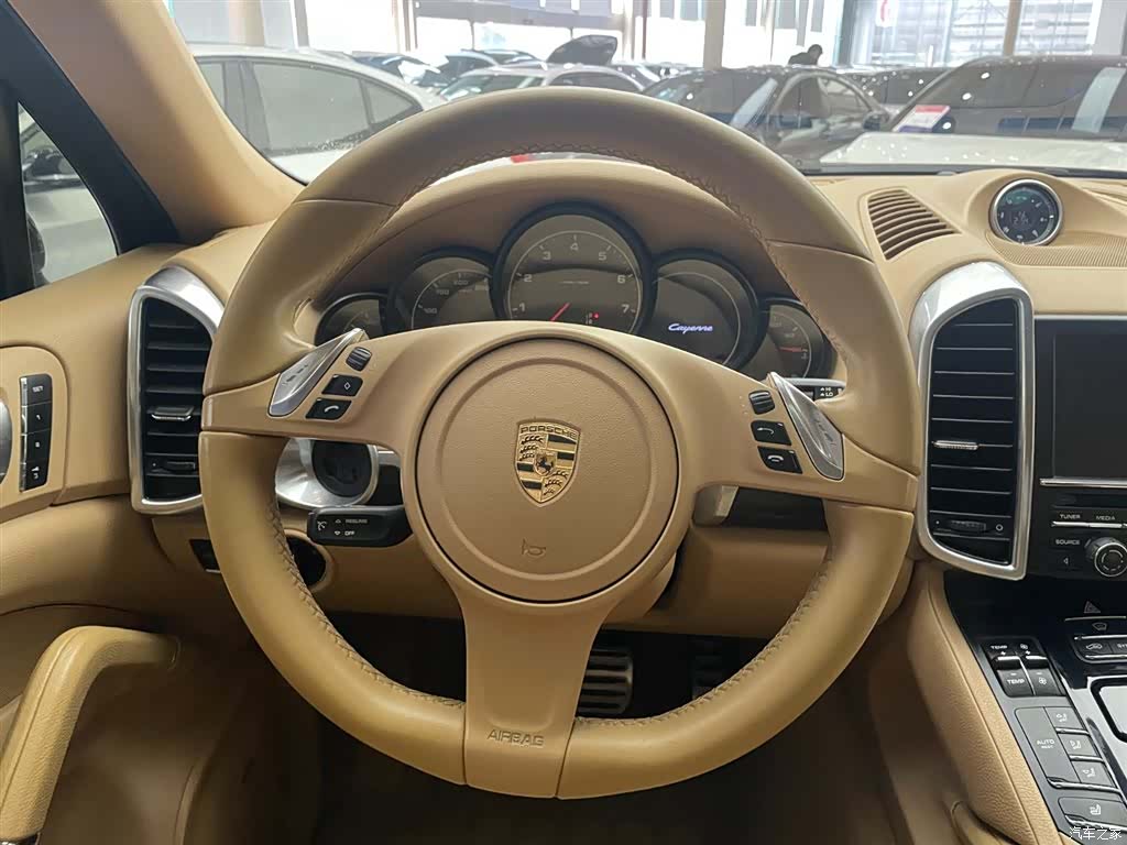 Porsche Cayenne, 2014 15