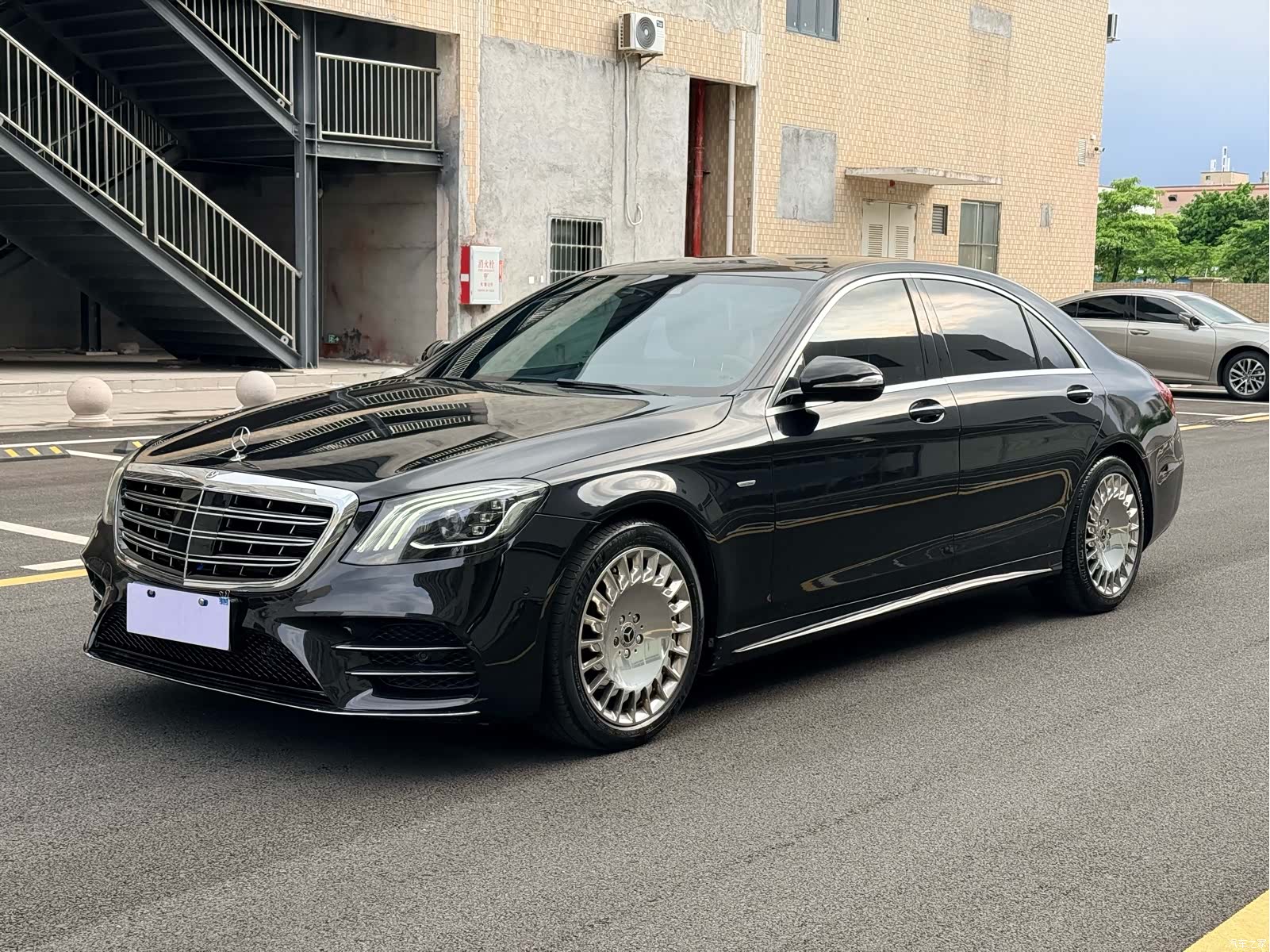 Mercedes-Benz S-Class, 2017 1