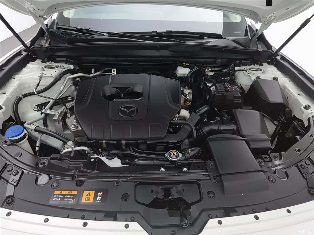Mazda CX-50, 2023 6