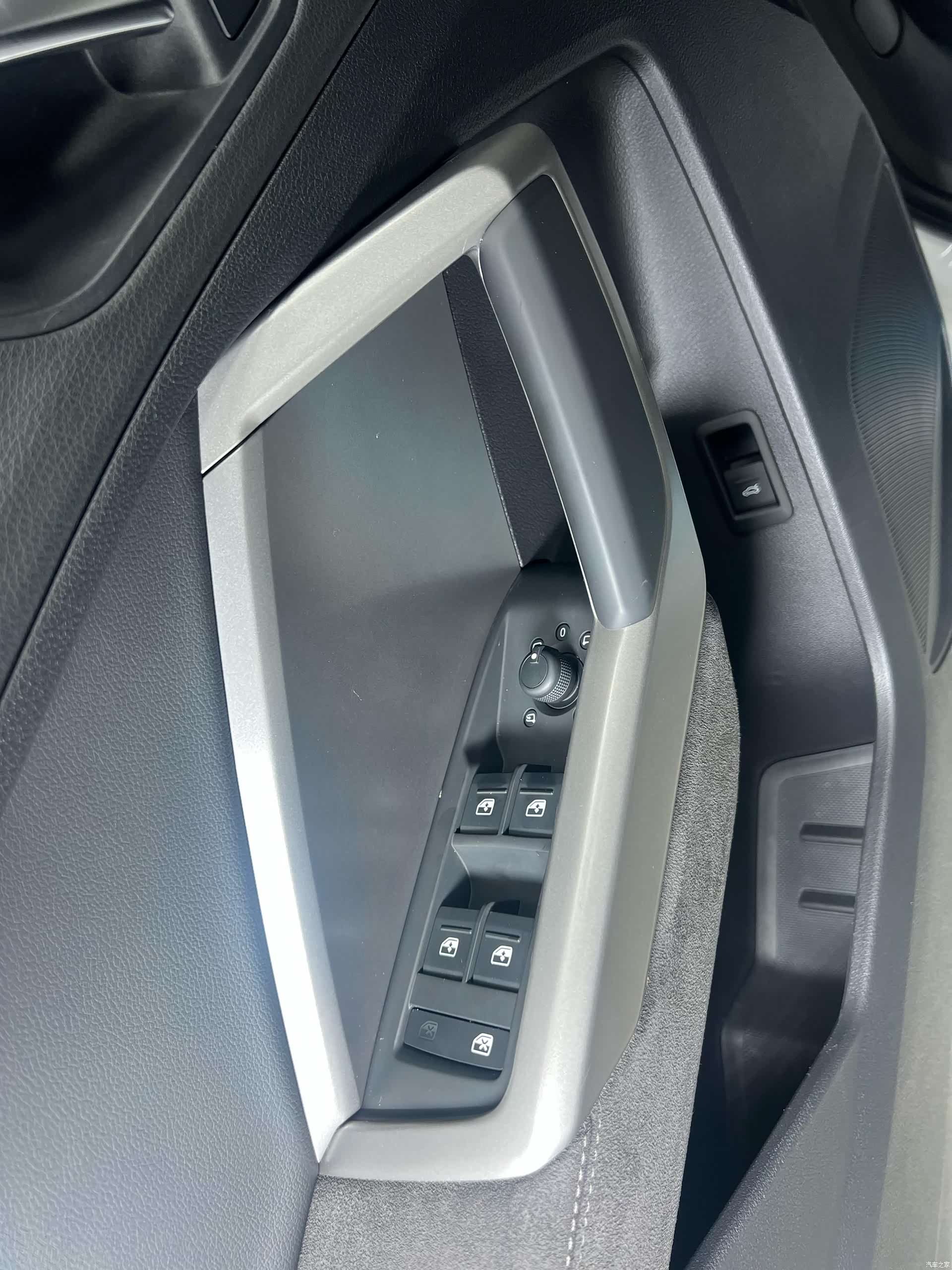 Audi Q3, 2022 13