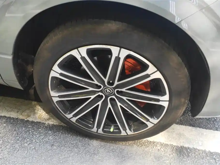 Changan UNI-K Smart iDD