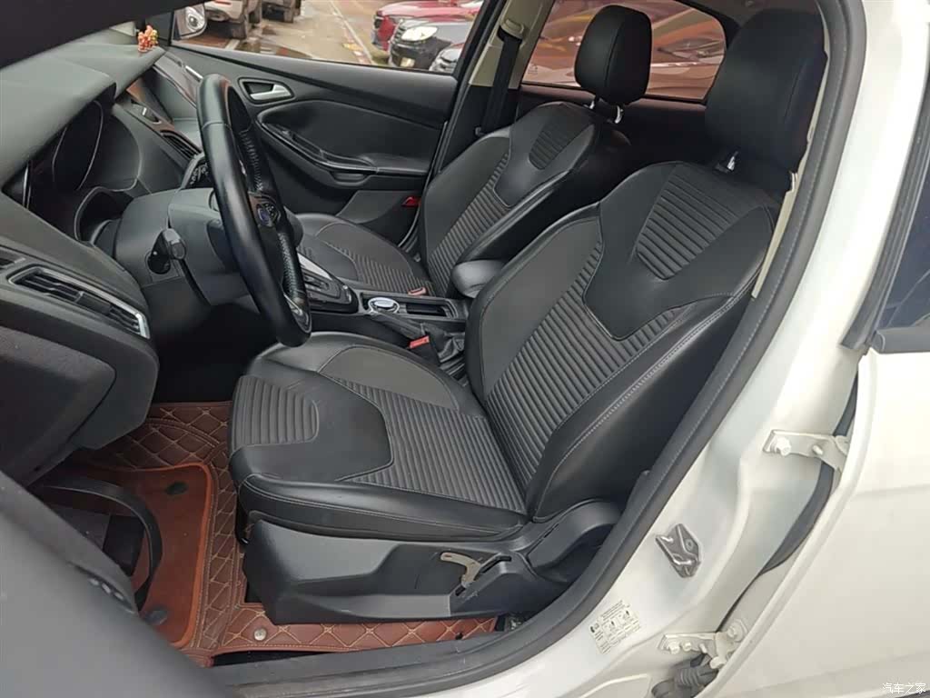 Ford Focus, 2018 15