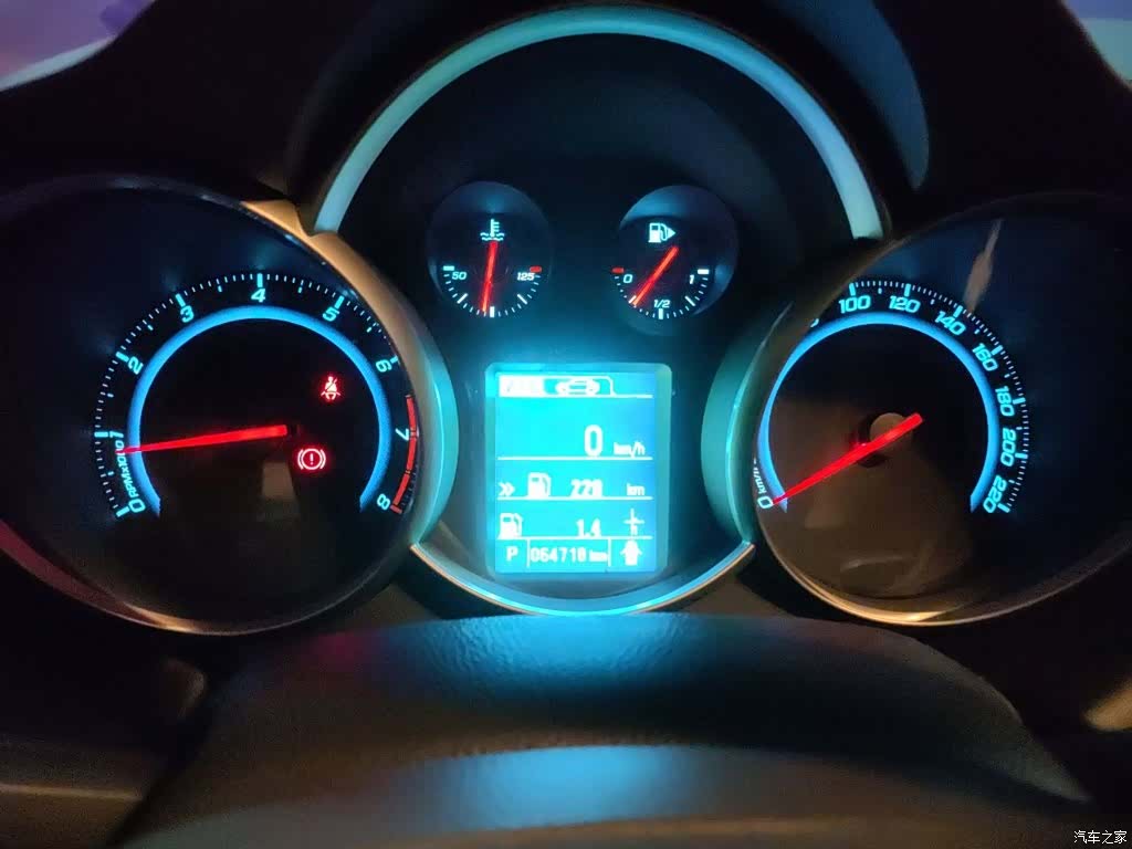 Chevrolet SE, 2016 8