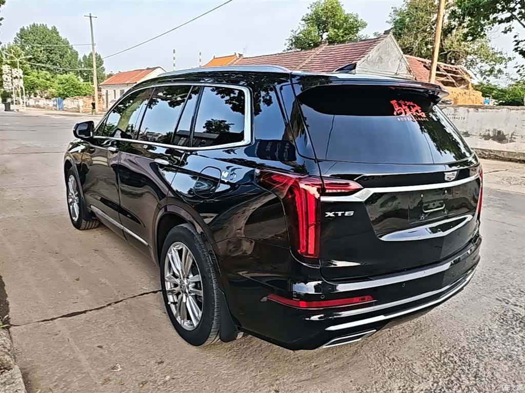 Cadillac XT6, 2022 все фото