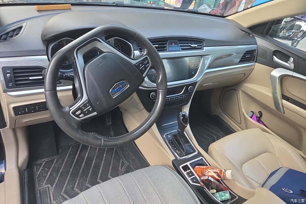 Geely Emgrand, 2016 12