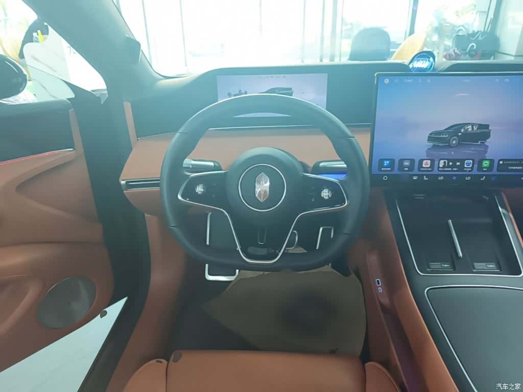 Stelato S9, 2025 11