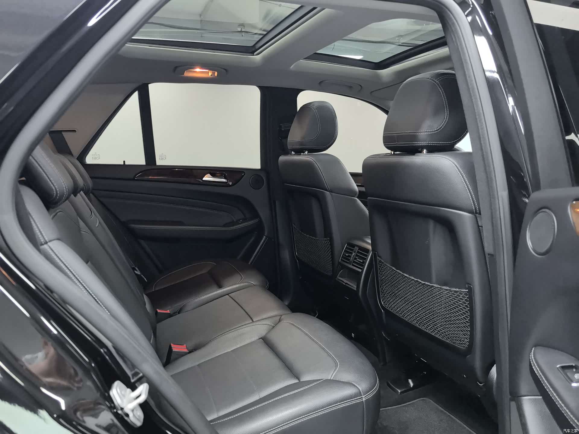 Mercedes-Benz M-Class, 2015 7