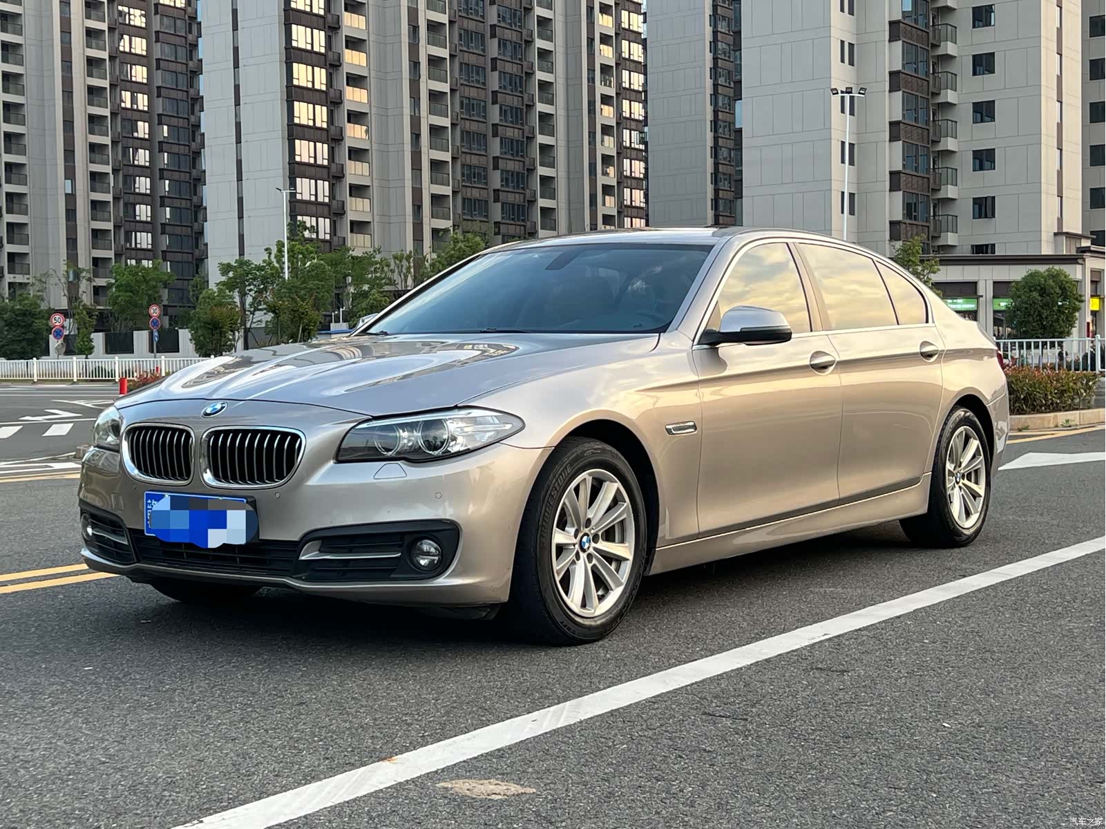 BMW 5 Series, 2016 1