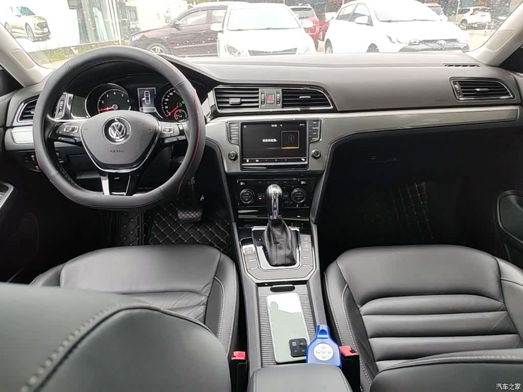 Volkswagen Lamando, 2018 10