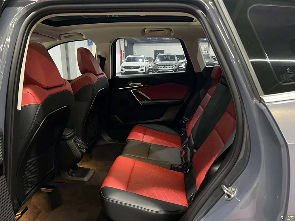 BMW X1, 2024 13