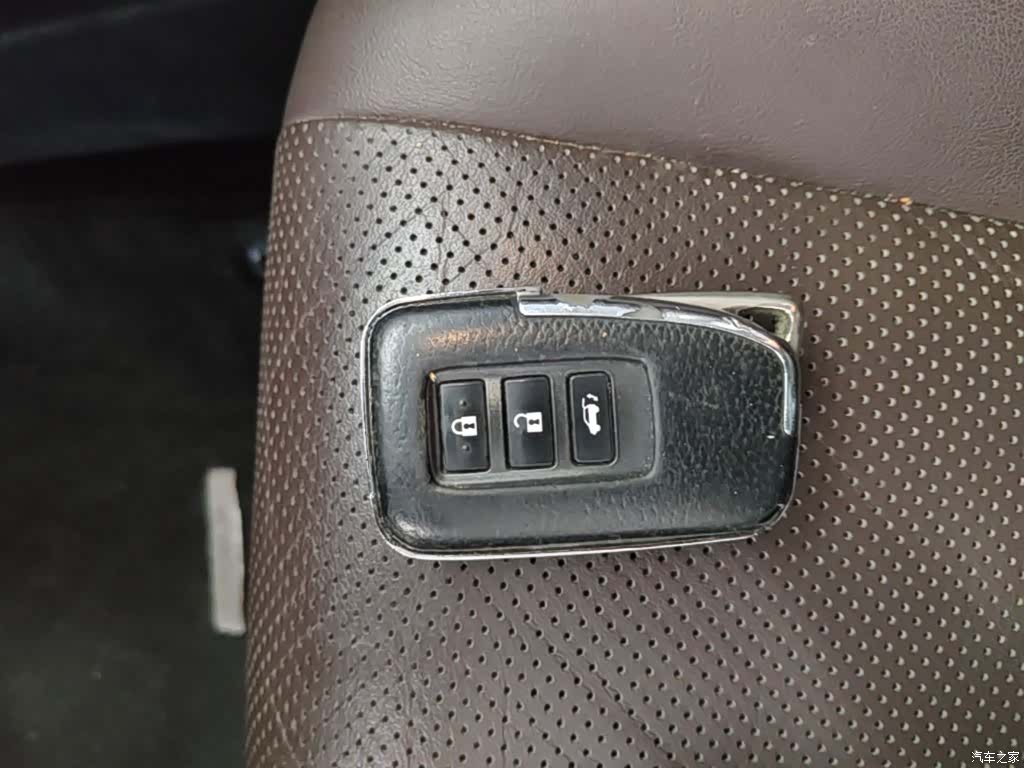 Lexus RX, 2019 9